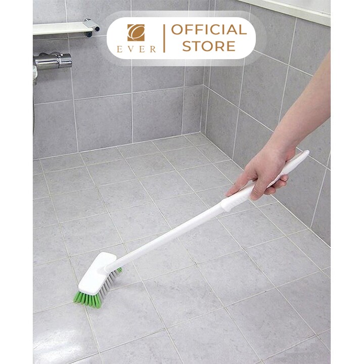 TOWA_Bàn chải nhà tắm cán dài 67cm